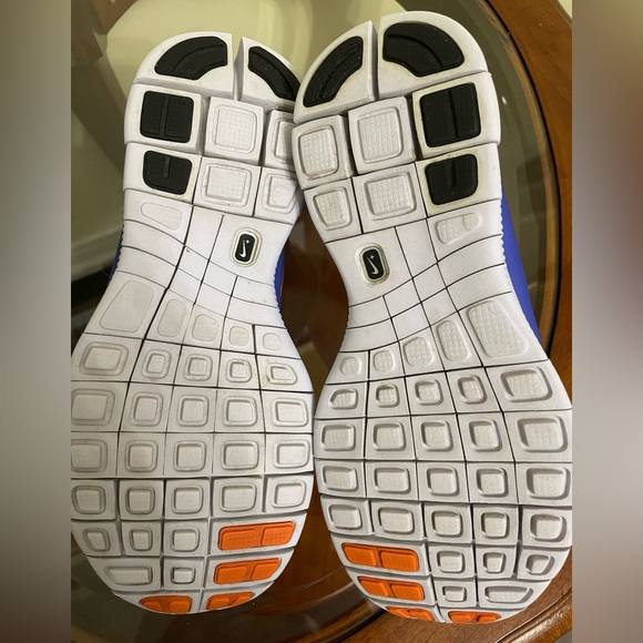 NIKE-Women’s Shoes-Size 7.5 - Picture 3 of 6